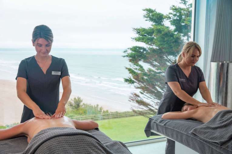 Double Treatment Room Massage